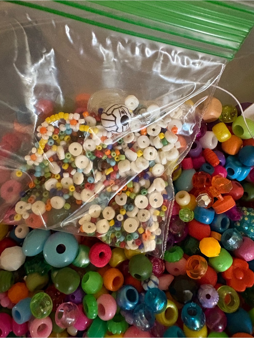 Assorted Bright Kids Beads - Multi-Color Craft Kit - Picture 9 of 12